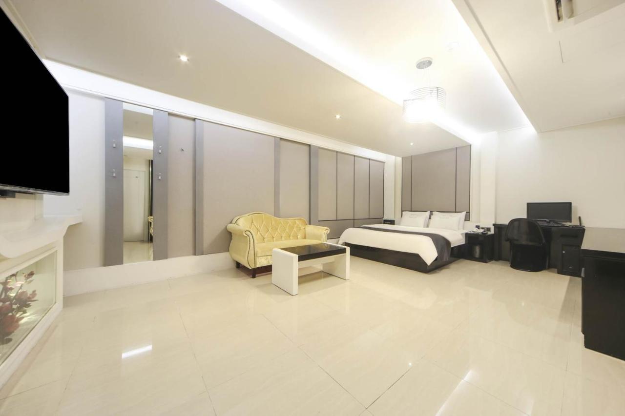 Renaissance Hotel بوهانغ المظهر الخارجي الصورة